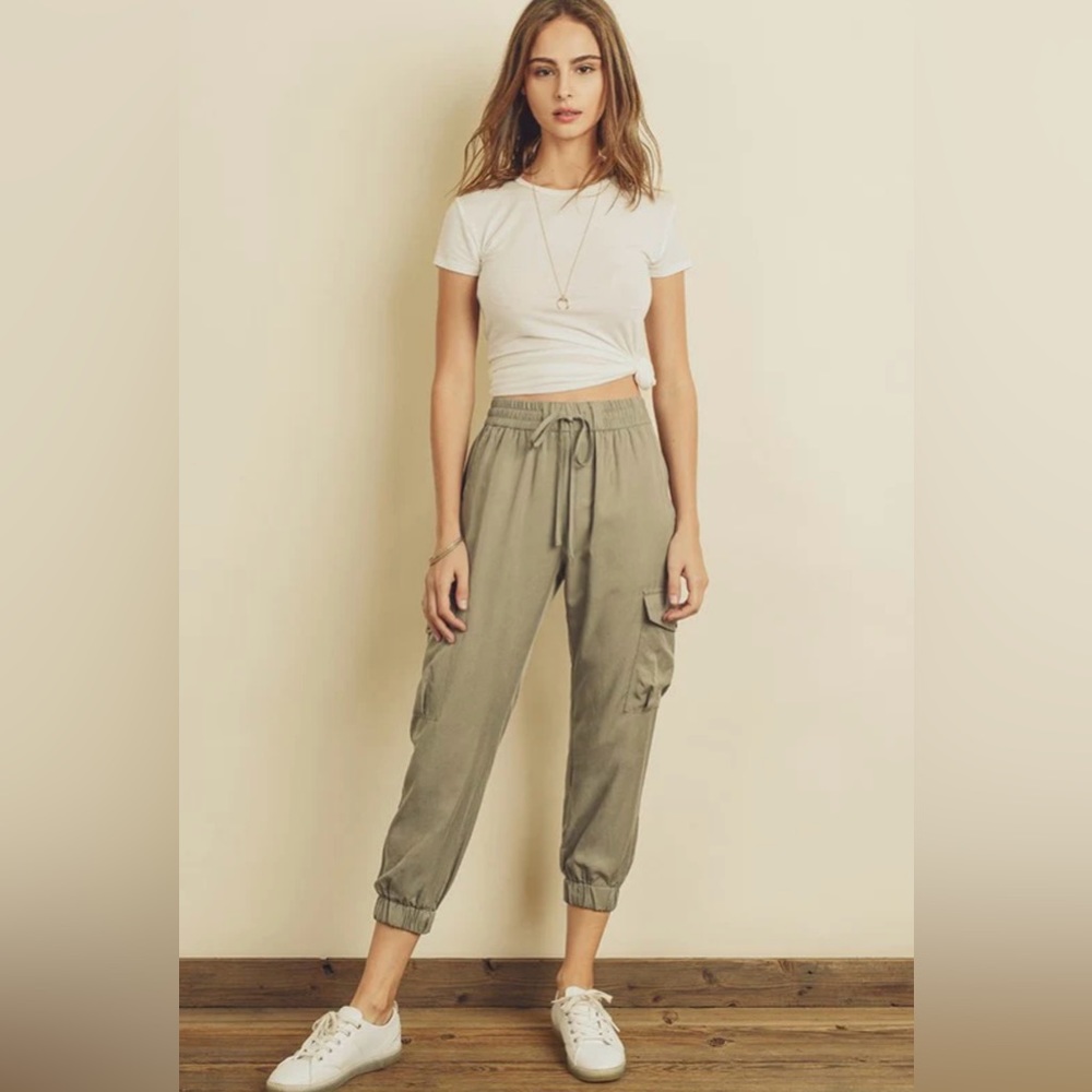Brand new ooh la luxe cargo joggers